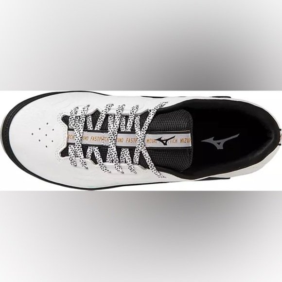 Mizuno Women's 9-Spike Swift 8 Metal Fastpitch Softball Cleats | NEW/NIB 🥎🥎 - Picture 3 of 12